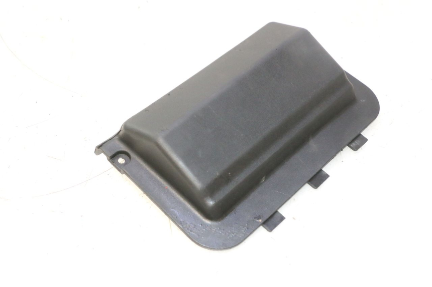 photo de CACHE BATTERIE PIAGGIO NEW TYPHOON 50 (2018 - 2021) - Autre angle de vue