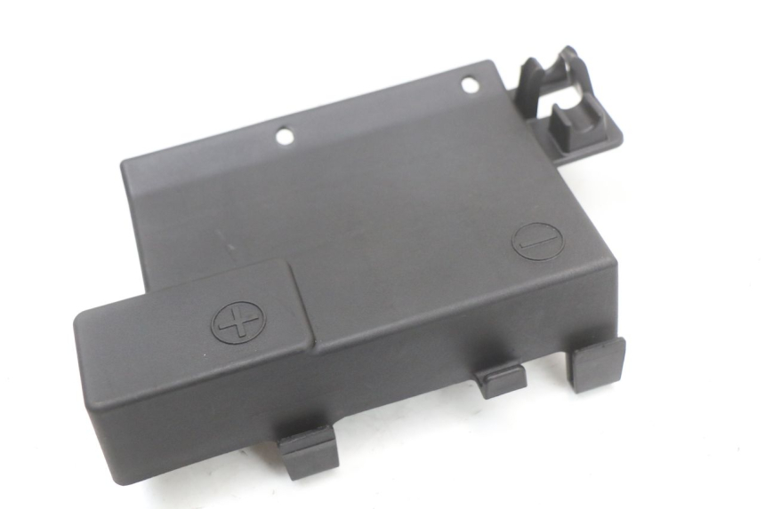 photo de CACHE BATTERIE MOTO GUZZI NORGE 8V GT 1200 (2011 - 2016)