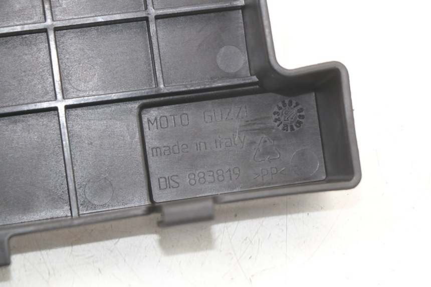 photo de CACHE BATTERIE MOTO GUZZI NORGE 8V GT 1200 (2011 - 2016)