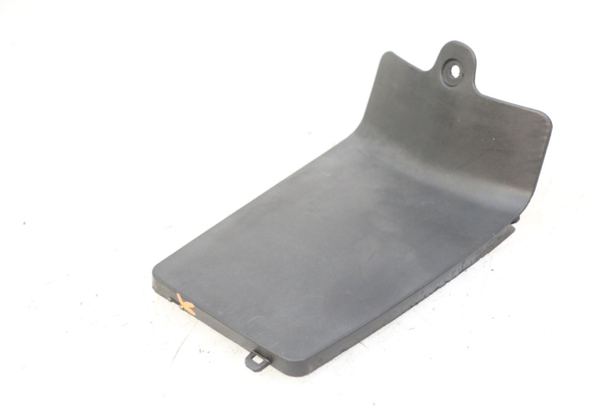 photo de CACHE BATTERIE PEUGEOT KISBEE 2T 50 (2010 - 2017)
