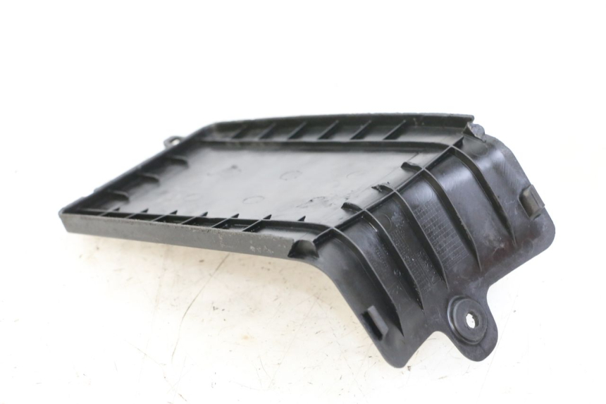 photo de CACHE BATTERIE PEUGEOT KISBEE 2T 50 (2010 - 2017)