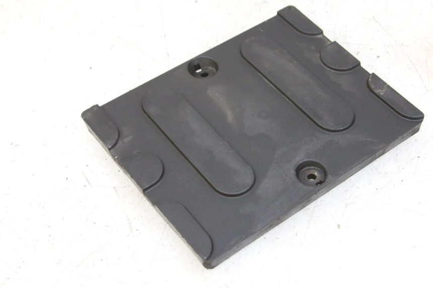 photo de CACHE BATTERIE PEUGEOT VIVACITY 125 (2010 - 2017)