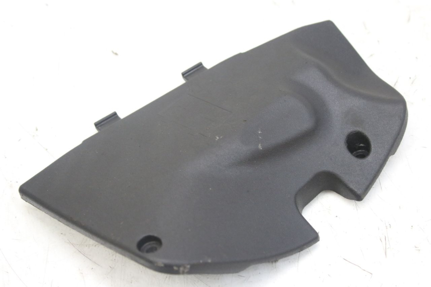 photo de CACHE BATTERIE PIAGGIO FLY 4T 50 (2013 - 2017)