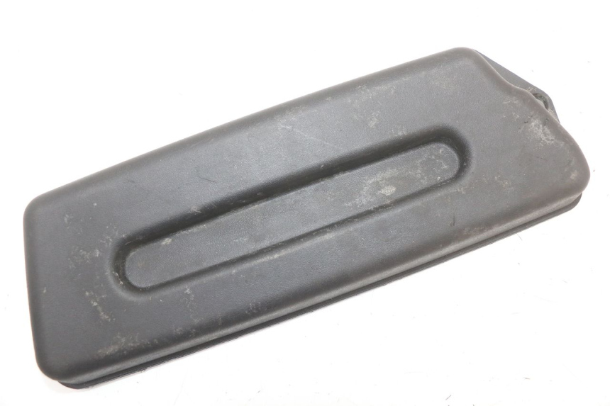 photo de CACHE BATTERIE PIAGGIO FLY 4T 50 (2004 - 2010)