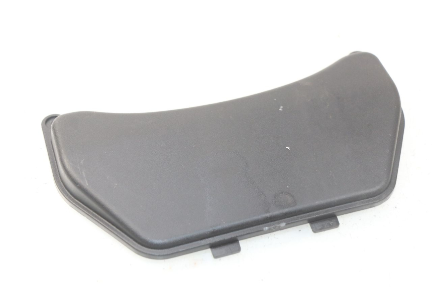 photo de CACHE BATTERIE PIAGGIO LIBERTY IGET 4T 50 (2015 - 2020)