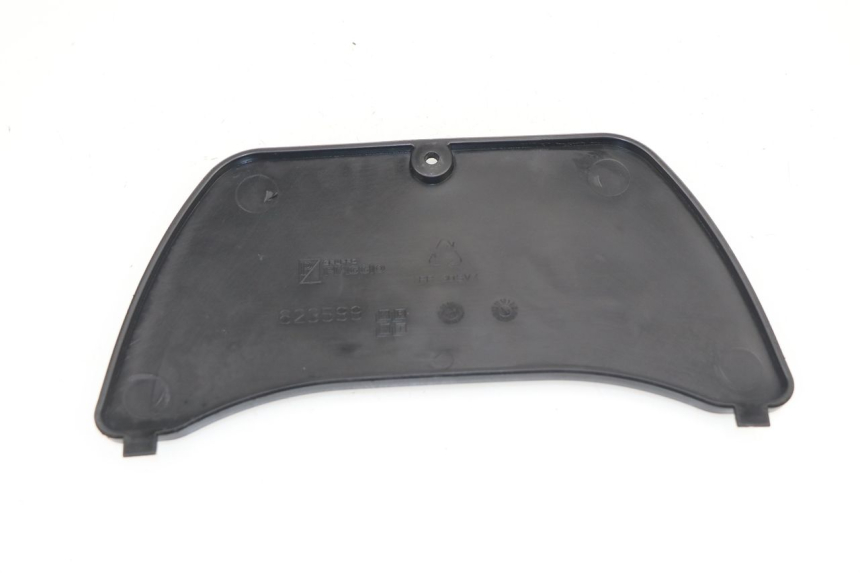 photo de CACHE BATTERIE PIAGGIO X8 400 (2006 - 2007)