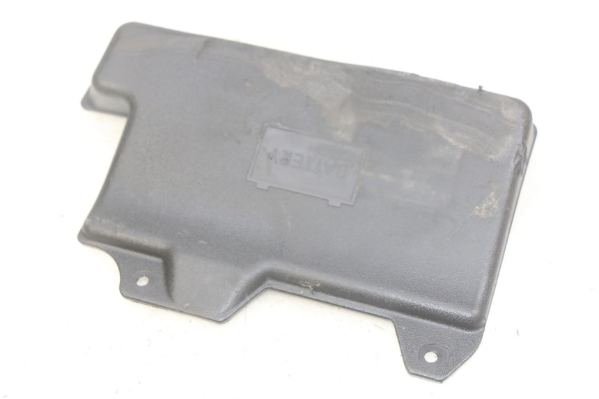 photo de CACHE BATTERIE PIAGGIO ZIP 2T 50 (2009 - 2019)