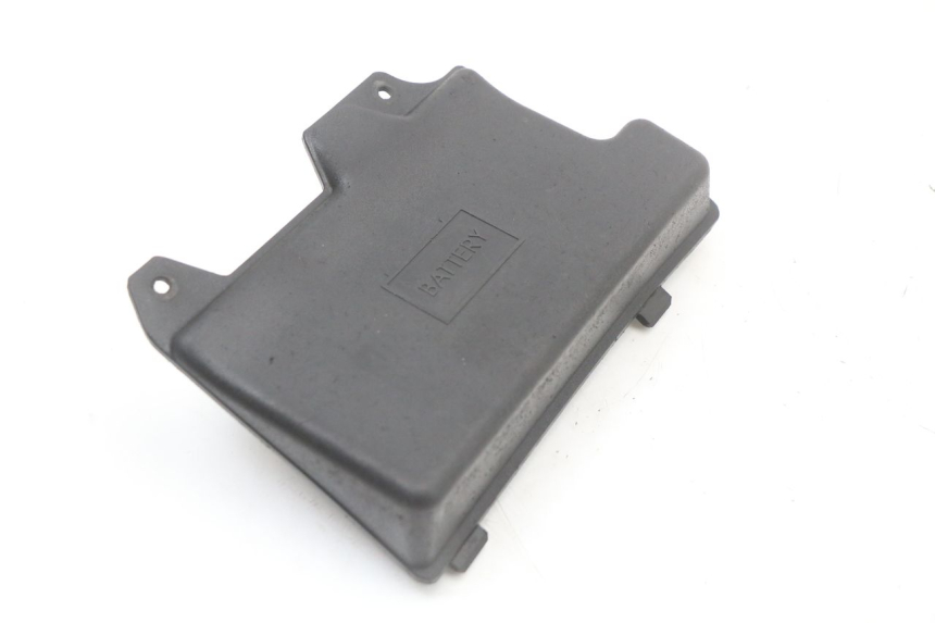 photo de CACHE BATTERIE PIAGGIO ZIP 2T 50 (2009 - 2019)