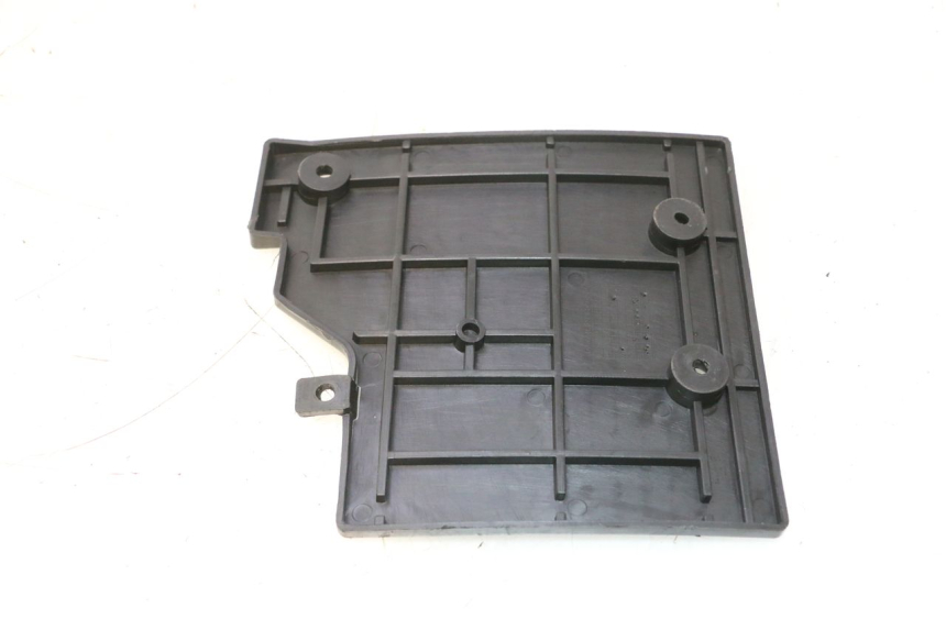 photo de CACHE BATTERIE TNT MOTOR ROMA 10' 2T 50 (2011 - 2018) - Détail de la pièce