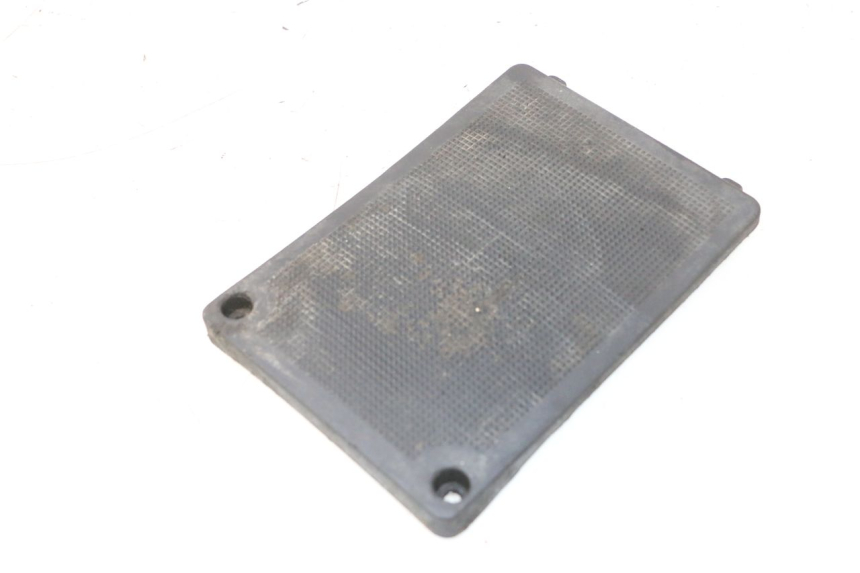 photo de CACHE BATTERIE KEEWAY RY6 2T 50 (2011 - 2019) - Zoom état d’usage