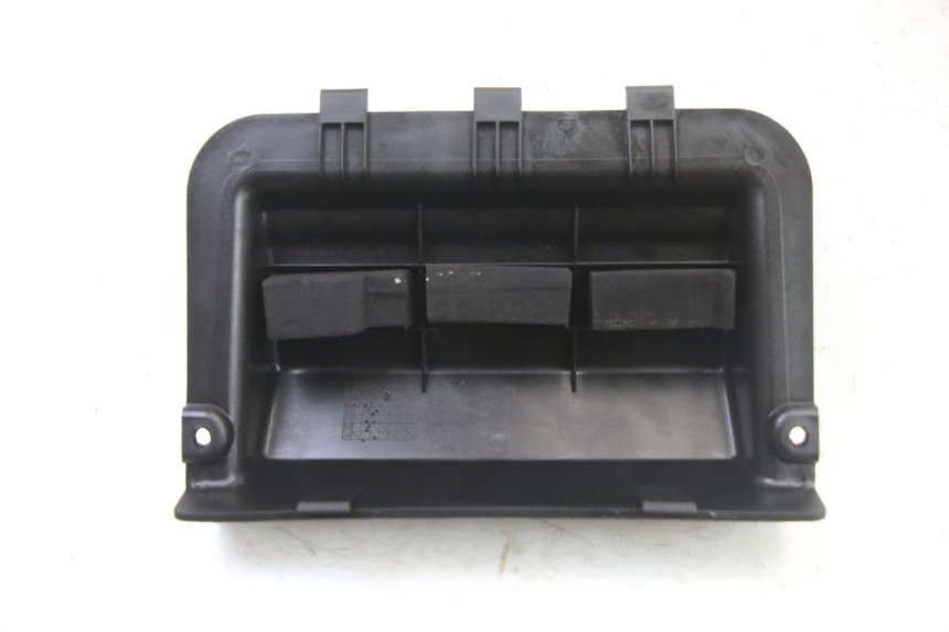photo de CACHE BATTERIE APRILIA SR 2T 50 (2018 - 2022)