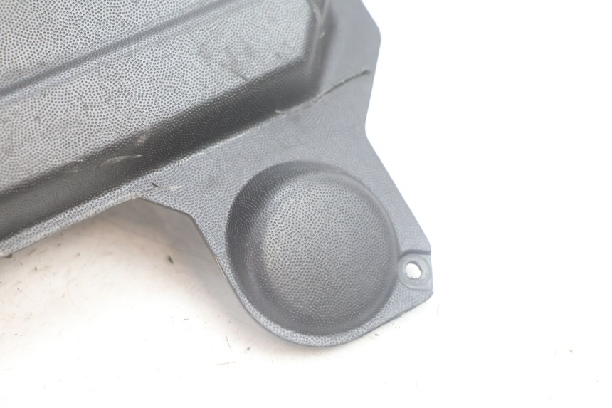 photo de CACHE BATTERIE APRILIA SR 2T 50 (2012 - 2017) - Autre angle de vue