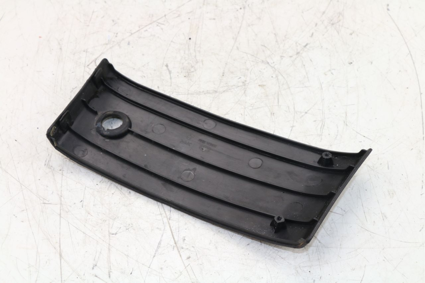 photo de CACHE BATTERIE RAZZO STEED 125 (2012 - 2018)