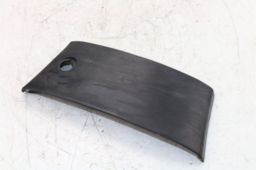 photo de CACHE BATTERIE RAZZO STEED 125 (2012 - 2018)
