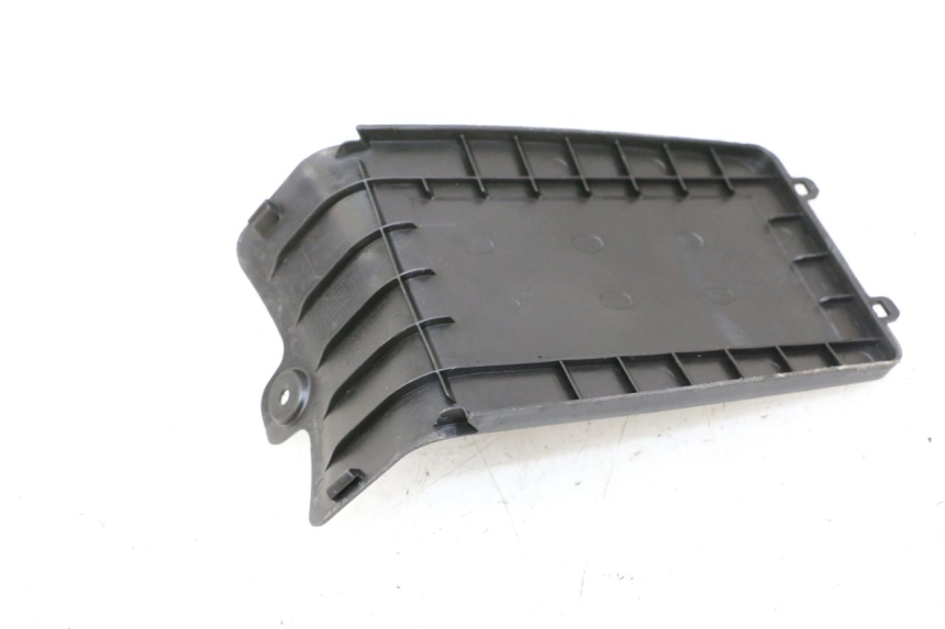 photo de CACHE BATTERIE PEUGEOT STREETZONE I 2T 50 (2018 - 2020)