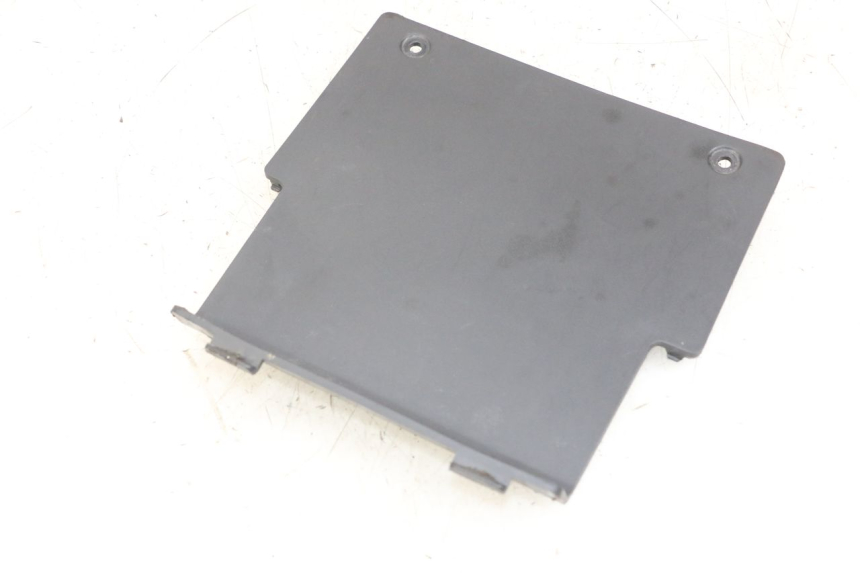 photo de CACHE BATTERIE SYM FIDDLE 3 III 125 (2014 - 2020)