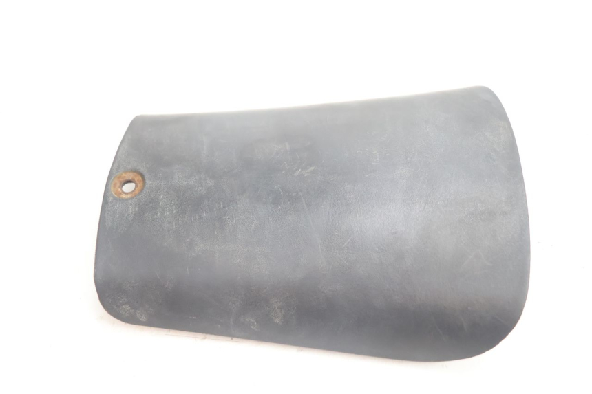 photo de CACHE BATTERIE PEUGEOT TKR TREKKER FURIOUS 50 (2005 - 2014) - Détail de la pièce