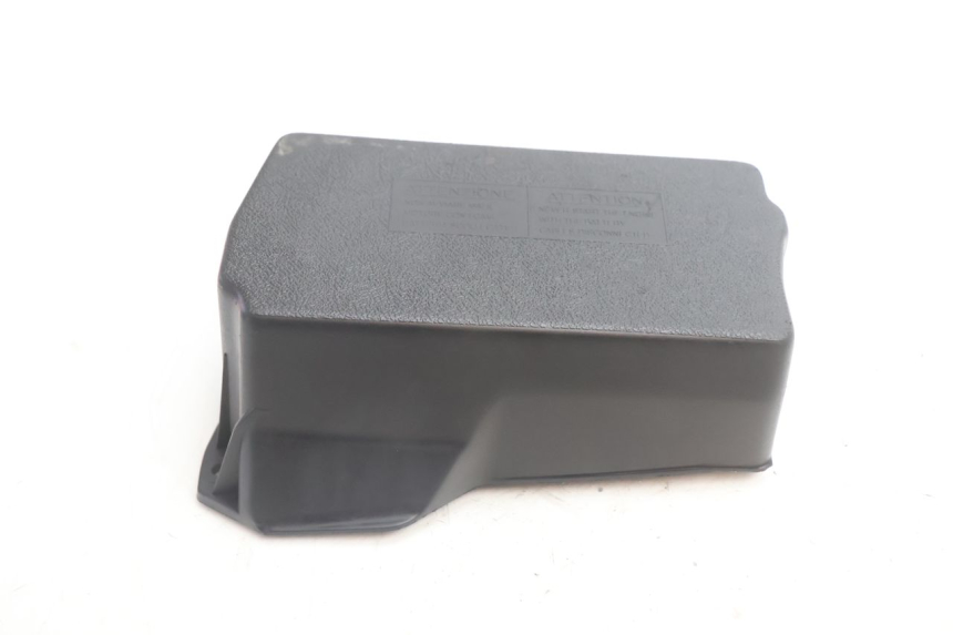 photo de CACHE BATTERIE PIAGGIO TYPHOON 50 (2000 - 2009) - Vue principale