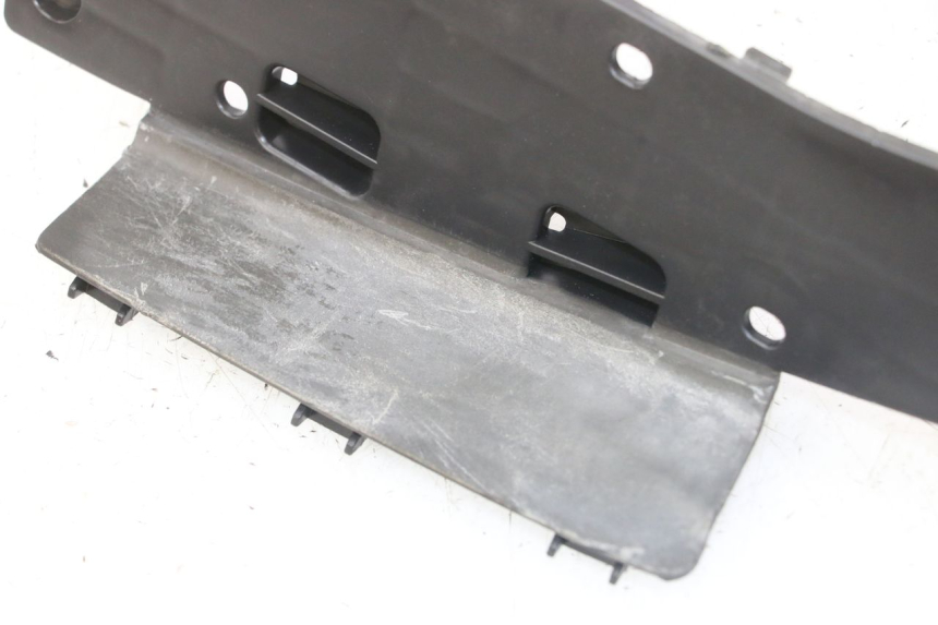 photo de CACHE BATTERIE SUZUKI UH BURGMAN 125 (2002 - 2006)