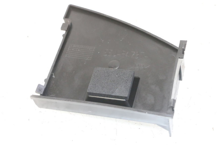 photo de CACHE BATTERIE YAMAHA WHY 50 (1998 - 2000)