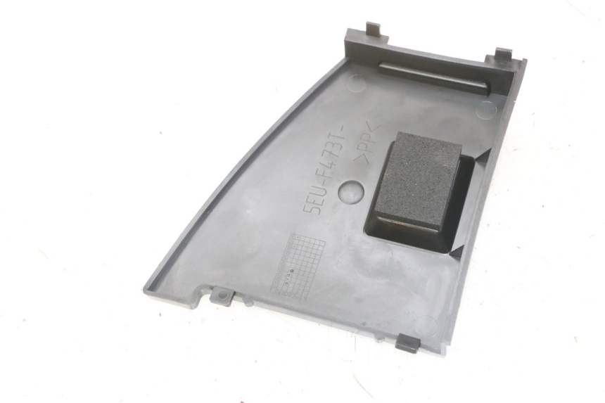 photo de CACHE BATTERIE YAMAHA WHY 50 (1998 - 2000)