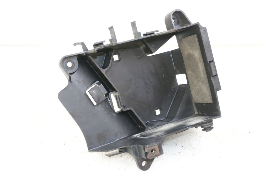 photo de CACHE BATTERIE YAMAHA XVS DRAG STAR DRAGSTAR 650 (1997 - 2007)