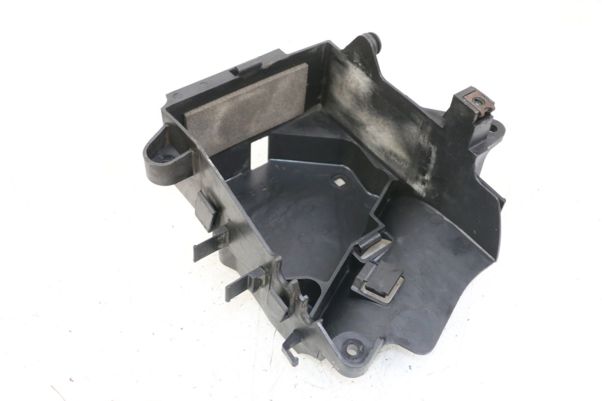 photo de CACHE BATTERIE YAMAHA XVS DRAG STAR DRAGSTAR 650 (1997 - 2007)