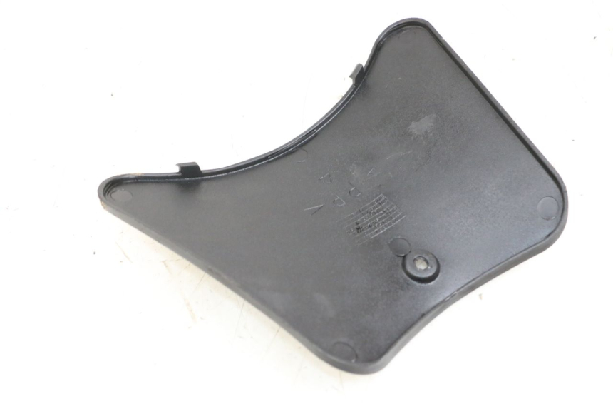 photo de CACHE BATTERIE YAMAHA YP MAJESTY 125 (2002 - 2006)