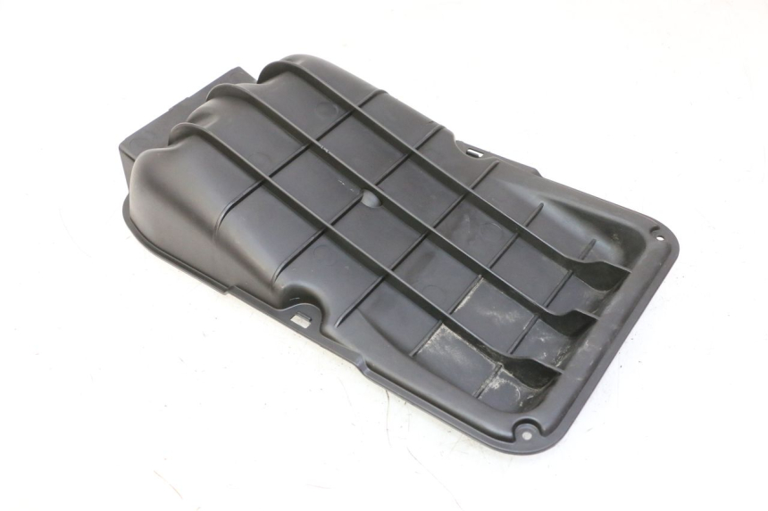 photo de CACHE BOITE AIR QUADRO 4 4D 350 (2015 - 2018)