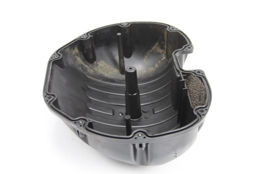 photo de CACHE BOITE AIR SUZUKI GSR 600 (2005 - 2012)