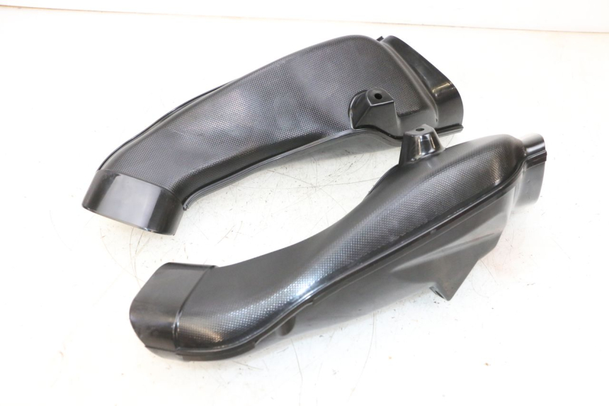 photo de CACHE BOITE AIR SUZUKI GSXR GSX-R 1000 (2003 - 2004) - Autre angle de vue