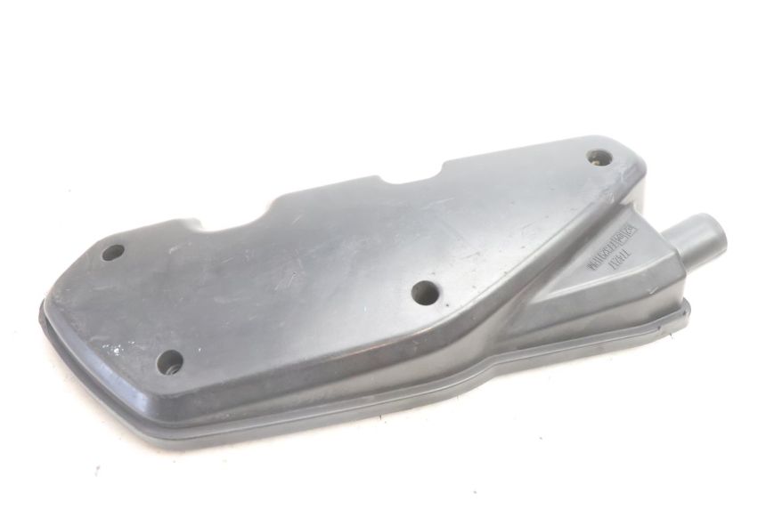 photo de CACHE BOITE AIR PEUGEOT KISBEE 2T 50 (2010 - 2017) - Gros plan technique