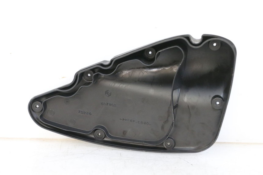 photo de CACHE BOITE AIR RENAULT KOURANOS 125 (2001 - 2004)