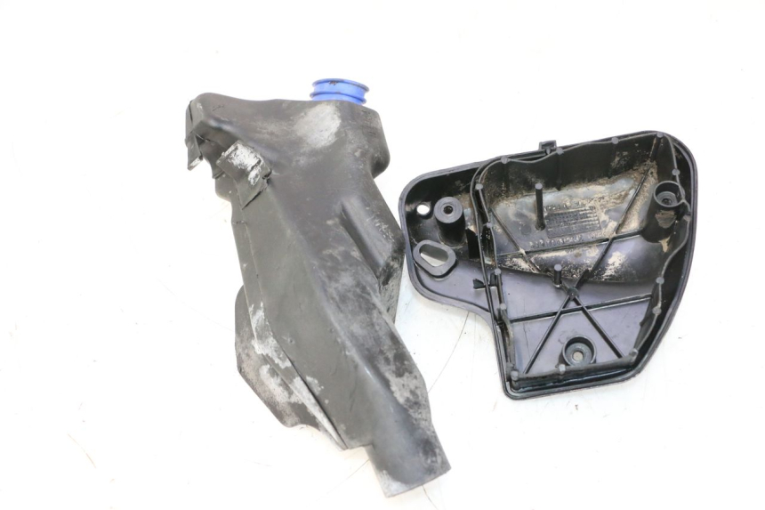 photo de CACHE BOITE AIR PEUGEOT SPEEDFIGHT 2 AC 50 (2000 - 2009) - Autre angle de vue