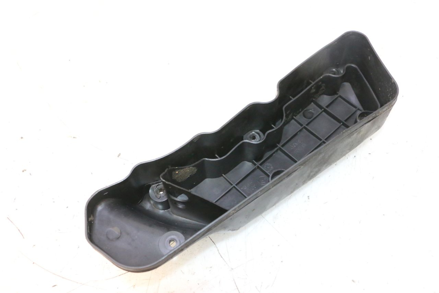 photo de CACHE BOITE AIR APRILIA SR 2T 50 (2012 - 2017) - Détail de la pièce