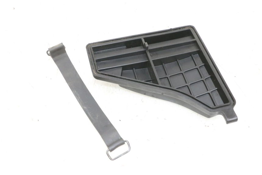 photo de CACHE BOITE AIR YAMAHA TTR 125 (2000 - 2020) - Zoom état d’usage