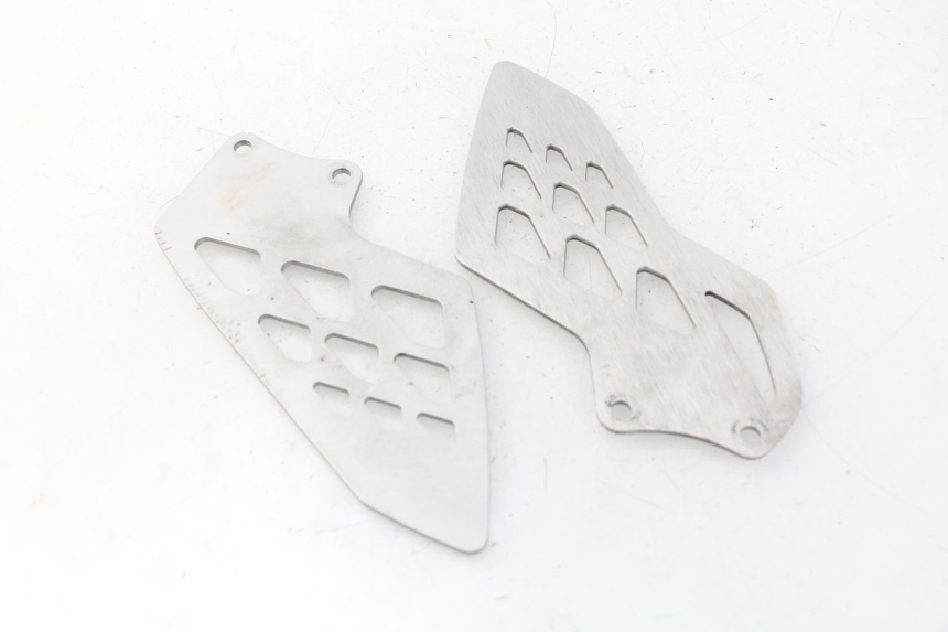 photo de CACHE CHASSIS LATERAL BMW S RR ABS S1000RR 1000 (2009 - 2011)