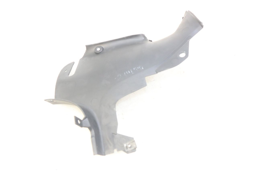 photo de CACHE CHASSIS LATERAL DROIT BMW C1 125 (2000 - 2003)