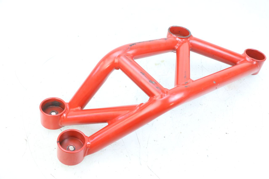 photo de CACHE CHASSIS LATERAL DROIT MAG POWER BOMBERS 4T 50 (2016 - 2026) - Points de fixation