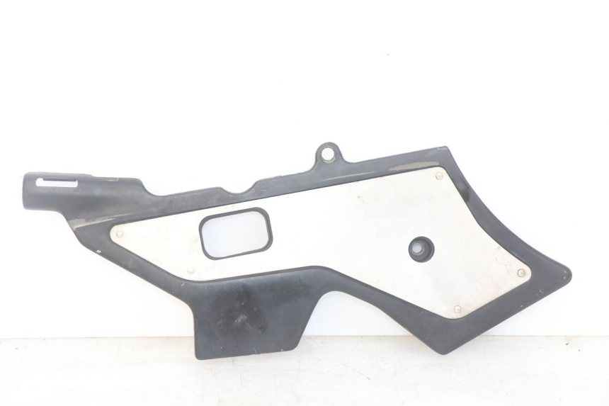 photo de CACHE CHASSIS LATERAL DROIT HONDA CBR F SC25 1000 (1989 - 1992)