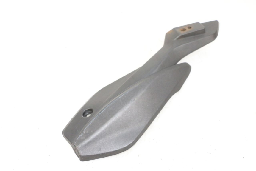 photo de CACHE CHASSIS LATERAL DROIT KSR CODE 125 (2018 - 2020) - Points de fixation