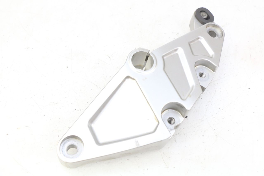 photo de CACHE CHASSIS LATERAL DROIT HONDA CB R 1000 (2018 - 2023)