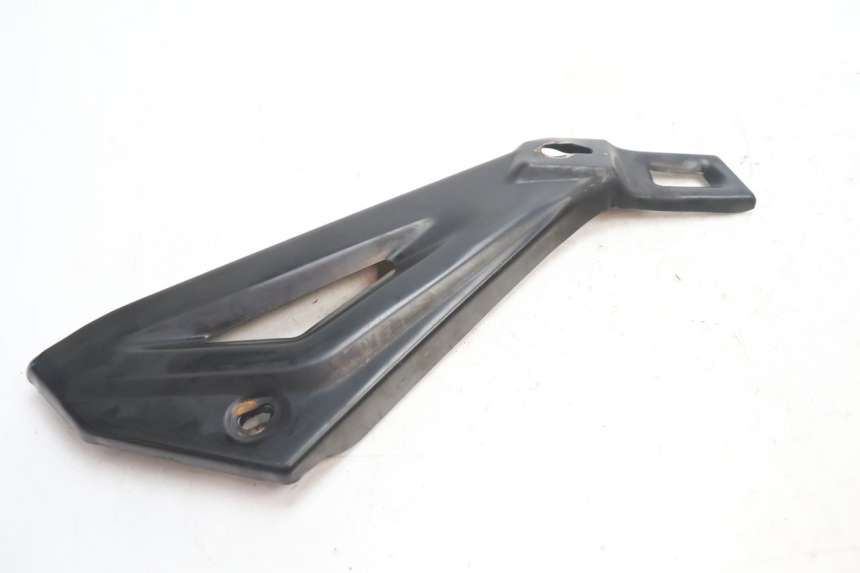 photo de CACHE CHASSIS LATERAL DROIT YAMASAKI STREET 50 (2013 - 2018) - Autre angle de vue