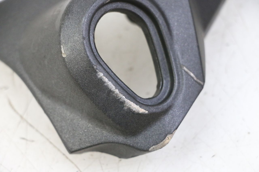 photo de CACHE CHASSIS LATERAL DROIT YAMAHA FZ6 FAZER S2 600 (2007 - 2011)