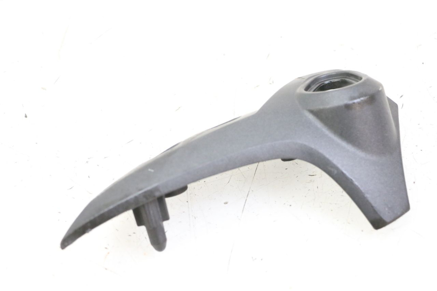 photo de CACHE CHASSIS LATERAL DROIT YAMAHA FZ6 FAZER S2 600 (2007 - 2011)