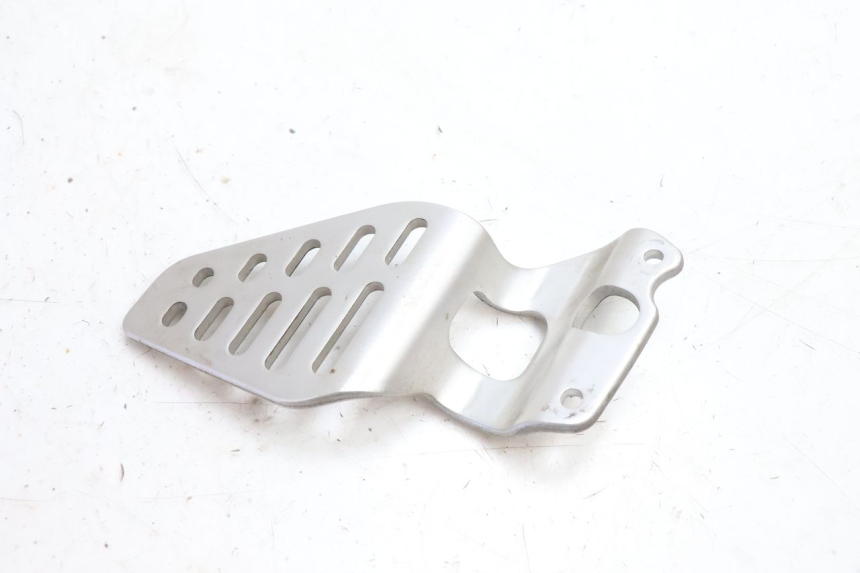 photo de CACHE CHASSIS LATERAL DROIT YAMAHA YZF R6 600 (2008 - 2009) - Vue principale