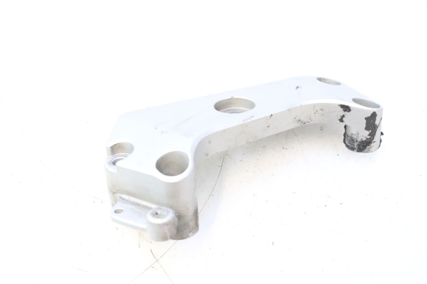 photo de CACHE CHASSIS LATERAL GAUCHE HONDA CB F HORNET 600 (2005 - 2006) - Autre angle de vue