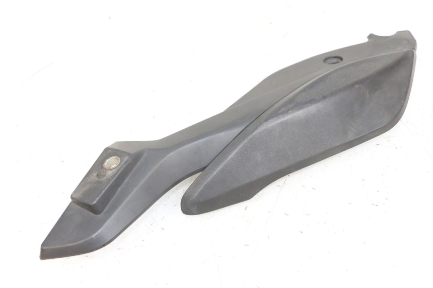 photo de CACHE CHASSIS LATERAL GAUCHE KSR CODE 125 (2018 - 2020) - Vue d’ensemble