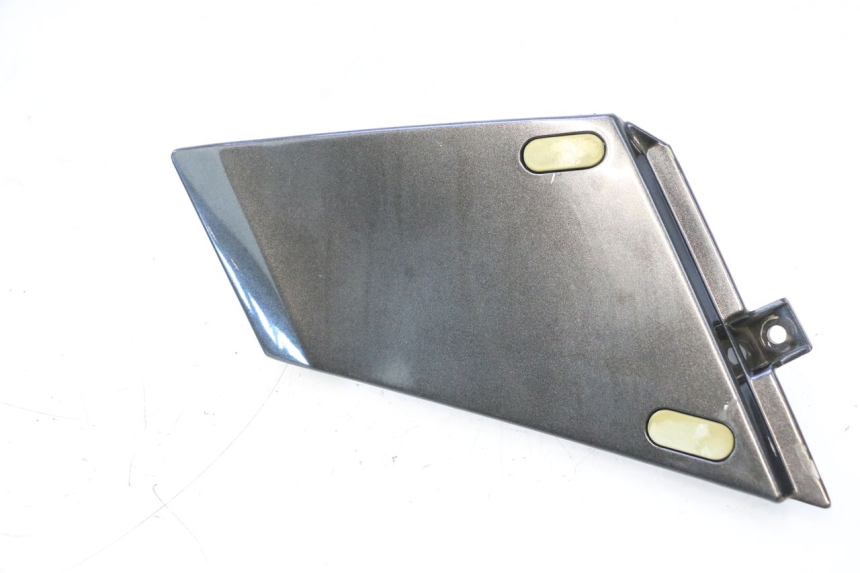 photo de CACHE CHASSIS LATERAL GAUCHE KAWASAKI GPX F ZX750F 750 (1986 - 1990) - Vue principale