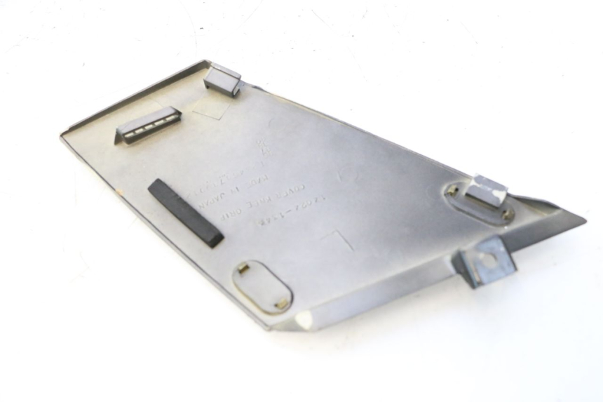 photo de CACHE CHASSIS LATERAL GAUCHE KAWASAKI GPX F ZX750F 750 (1986 - 1990) - Zoom état d’usage